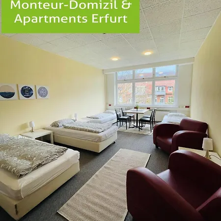 Monteur Und
